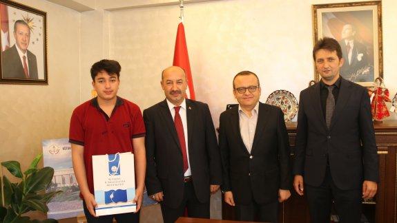 Mehmet Âkif ve Gençlik konulu Deneme Yazma Yarışması Sonuçlandı. 
