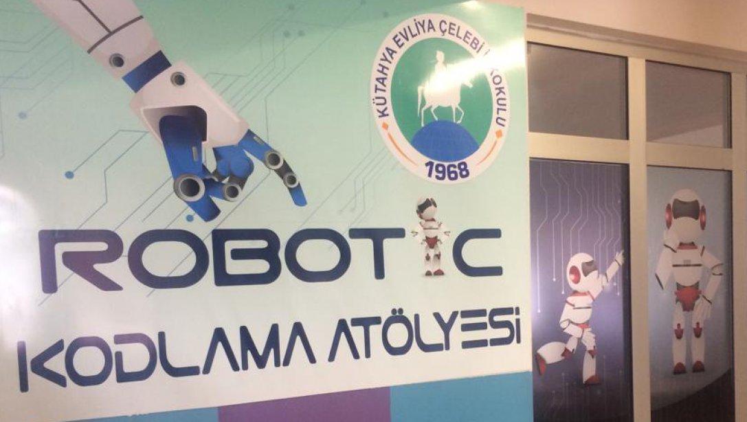 Evliya Çelebi İlkokulu'nda Robotik Kodlama Atölyesi Açıldı