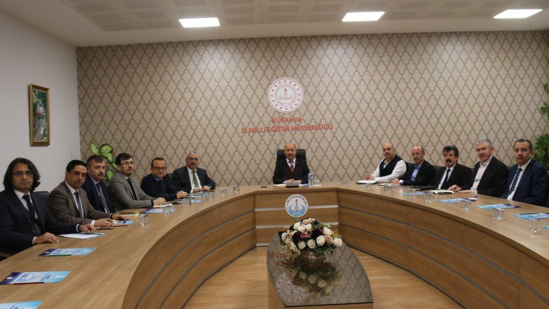 Maarif Salonu'nda Hasan BAŞYİĞİT Başkanlığında Müdür Yardımcıları ve Şube Müdürleriyle Toplantı Yapıldı