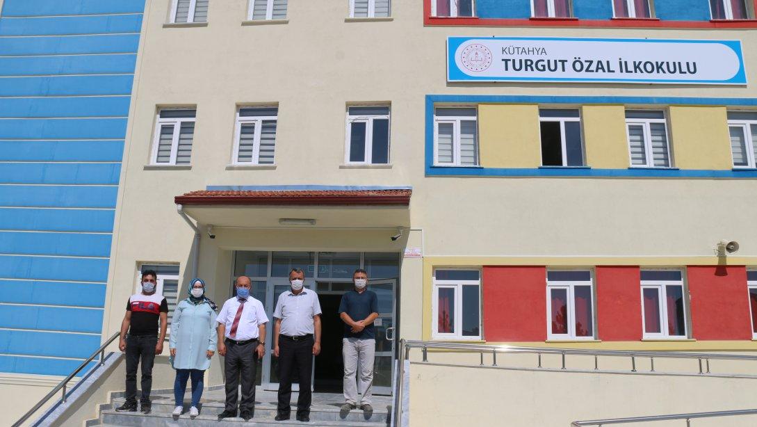 İl Millî Eğitim Müdürümüz Hasan BAŞYİĞİT, Turgut Özal İlkokulu'nu Ziyaret Etti