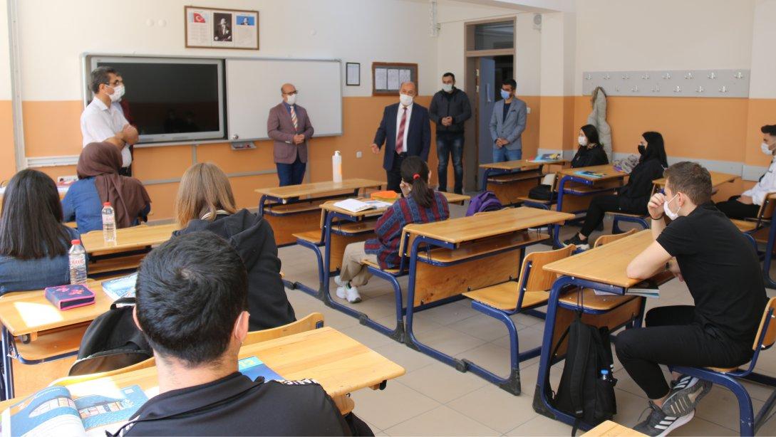 İl Millî Eğitim Müdürümüz Hasan BAŞYİĞİT, Atatürk Lisesi'ni Ziyaret Etti