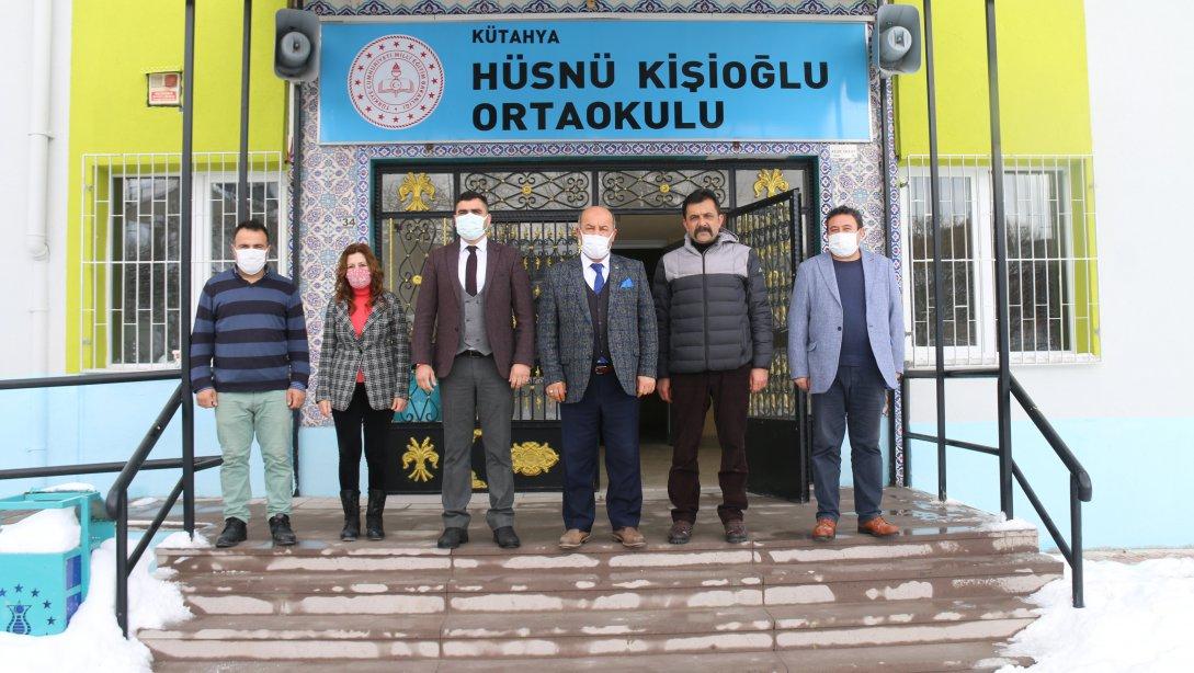 İl Millî Eğitim Müdürümüz Hasan BAŞYİĞİT, Hüsnü Kişioğlu Ortaokulunda İncelemelerde Bulundu