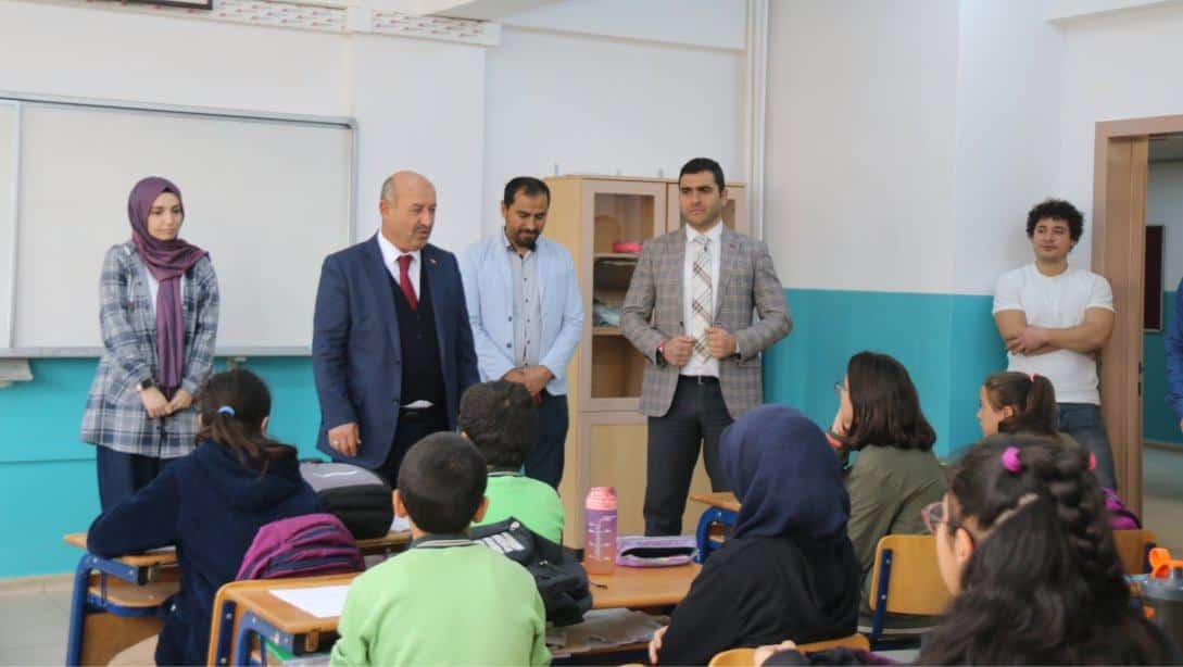 İl Millî Eğitim Müdürümüz Hasan BAŞYİĞİT Seyitömer Ortaokulunu Ziyaret Etti