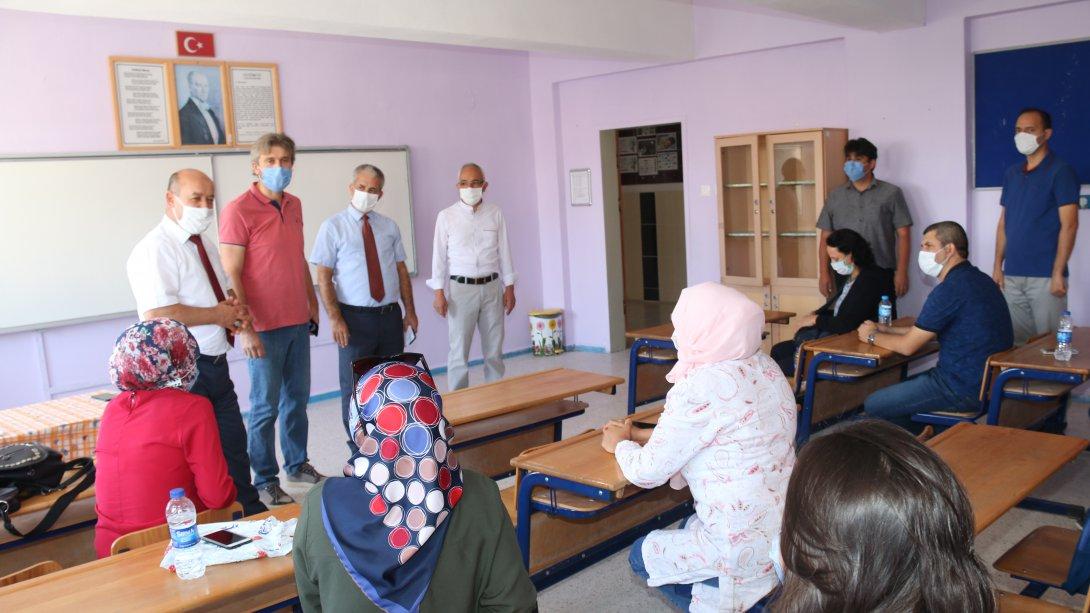 İl Millî Eğitim Müdürümüz Hasan BAŞYİĞİT, Eğitim Öğretim Yılı Açılışı Dolayısıyla Okul Ziyaretleri Gerçekleştirdi