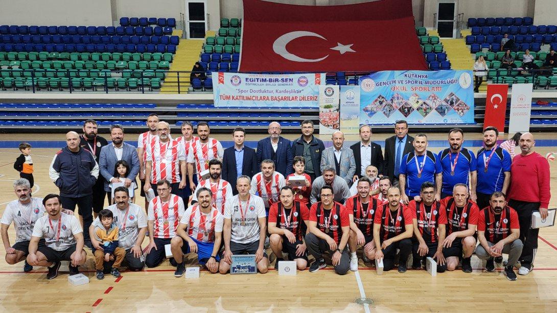 Eğitim Çalışanları Voleybol Turnuvası Final Maçı ve Ödül Töreni Gerçekleştirildi