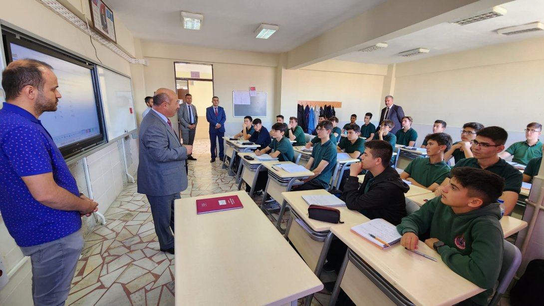 Millî Eğitim Müdürümüz Hasan BAŞYİĞİT Şehit Selim Cansız Anadolu İmam Hatip Lisesini Ziyaret Etti